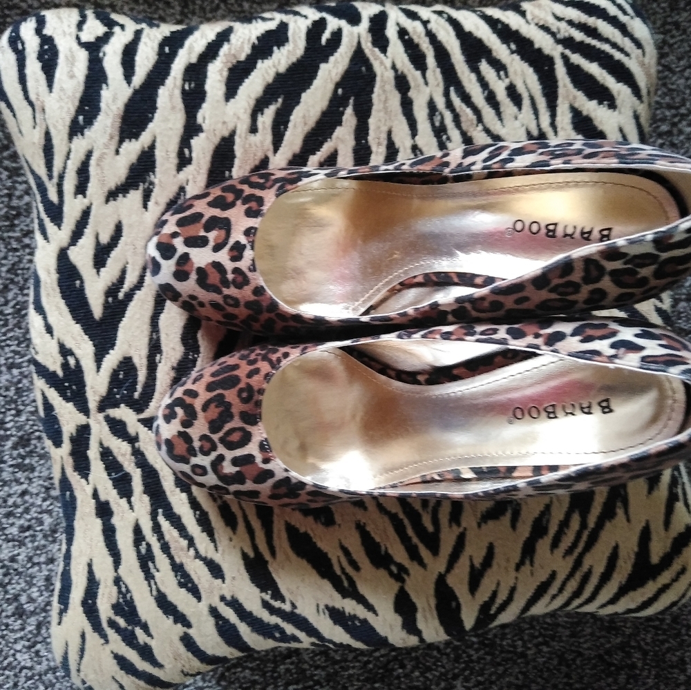 Cheetah, black and red wedge heeled shoe